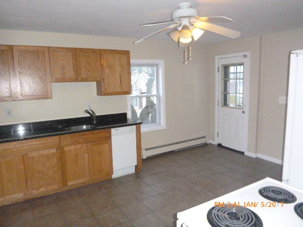 18 Whipple Street Worcester, MA 01607 - Photo 6 of 17 Gallery Image 6