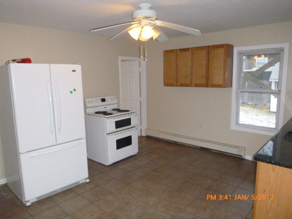 18 Whipple Street Worcester, MA 01607 - Photo 7 of 17 Gallery Image 7