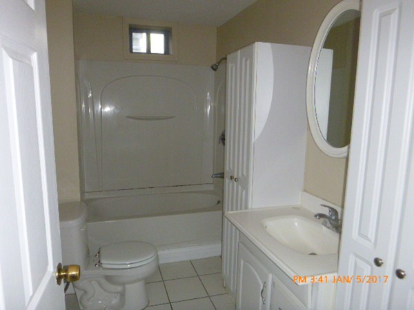 18 Whipple Street Worcester, MA 01607 - Photo 8 of 17 Gallery Image 8