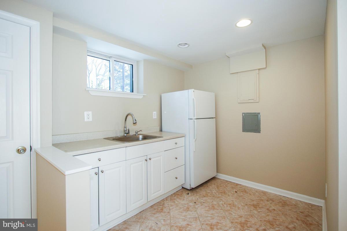 11202 Troy Road Rockville, MD 20852 - Photo 15 of 21 Basement