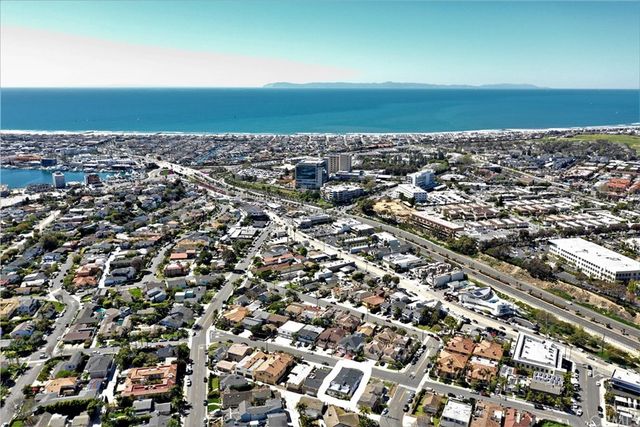 $1,670,000 | 3238 Clay Street, Newport Beach, CA 92663