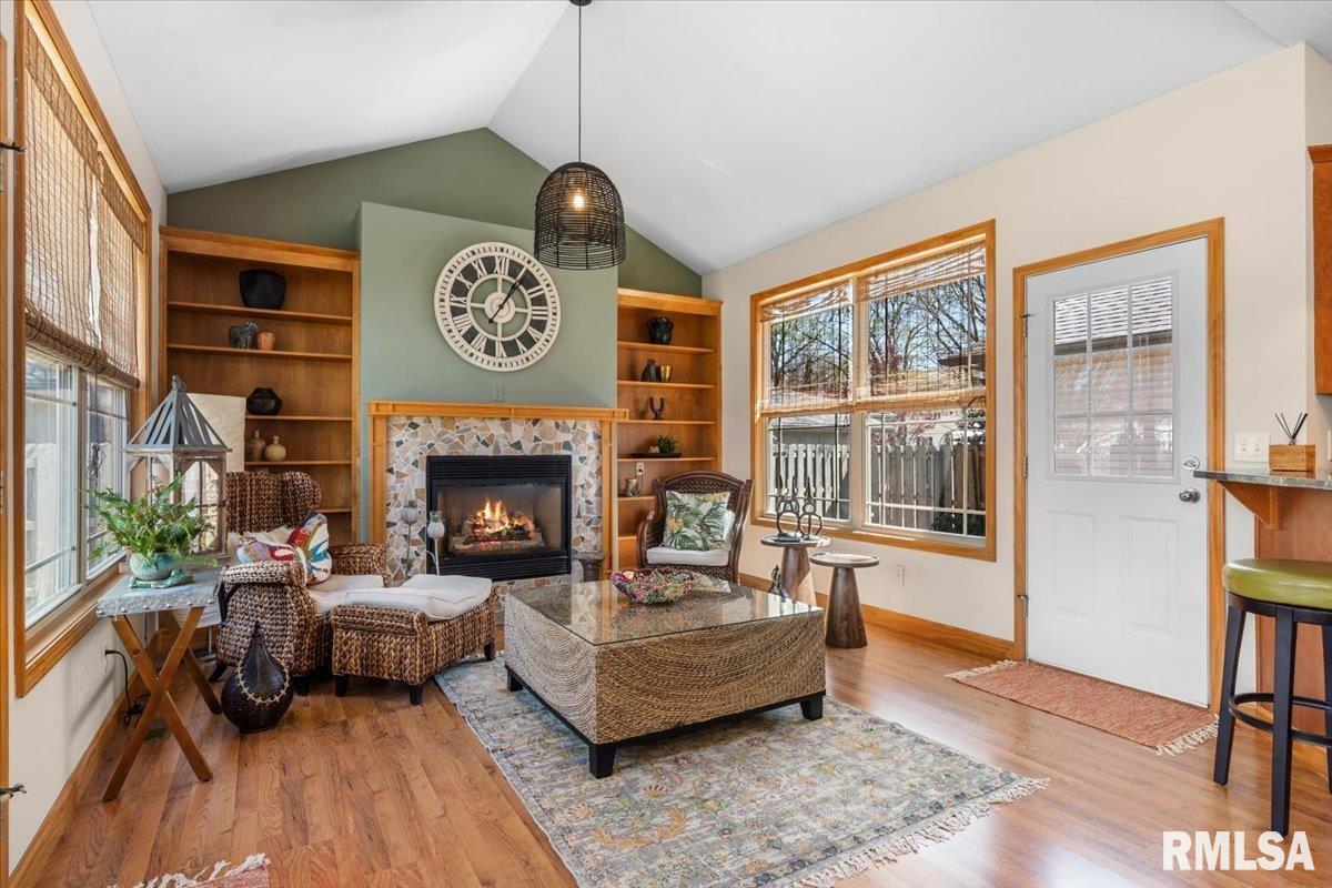 2211 Wydown Avenue Springfield, IL 62704 - Photo 14 of 48