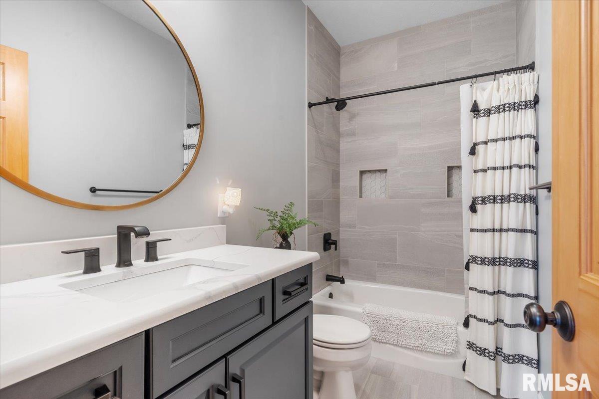 2211 Wydown Avenue Springfield, IL 62704 - Photo 26 of 48