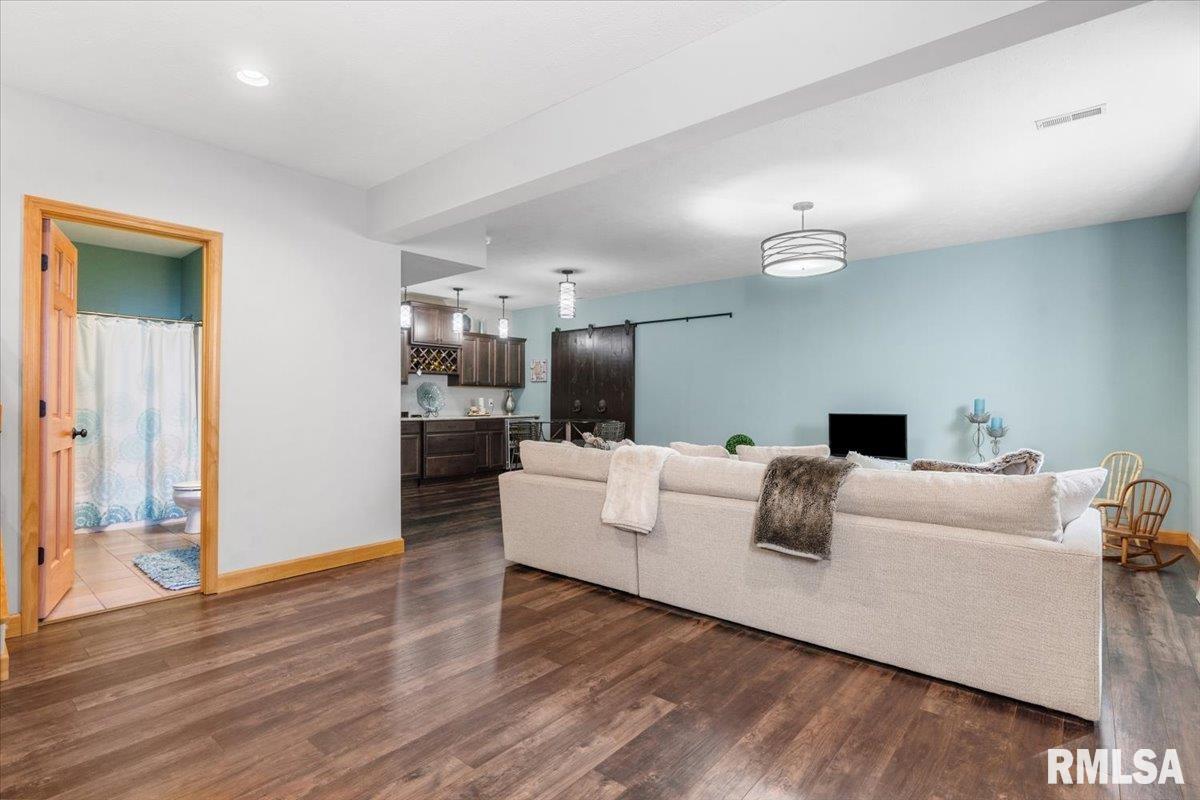 2211 Wydown Avenue Springfield, IL 62704 - Photo 38 of 48