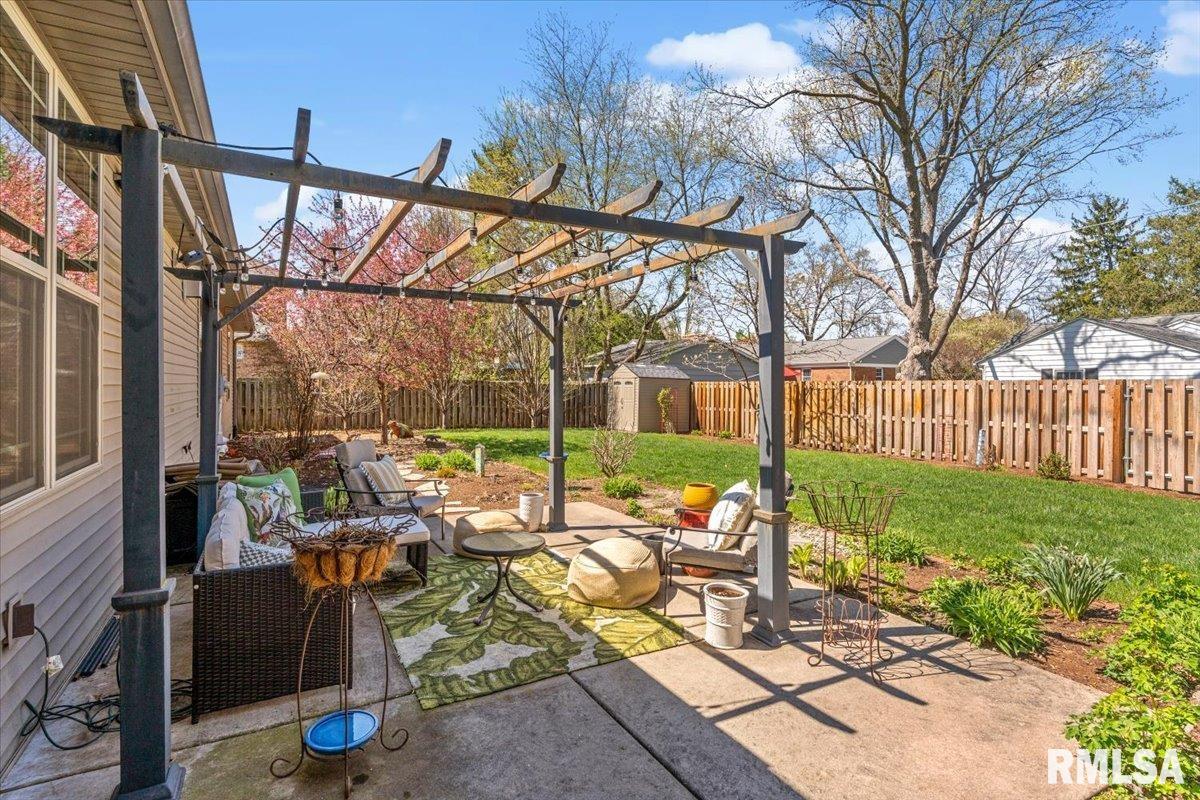 2211 Wydown Avenue Springfield, IL 62704 - Photo 43 of 48