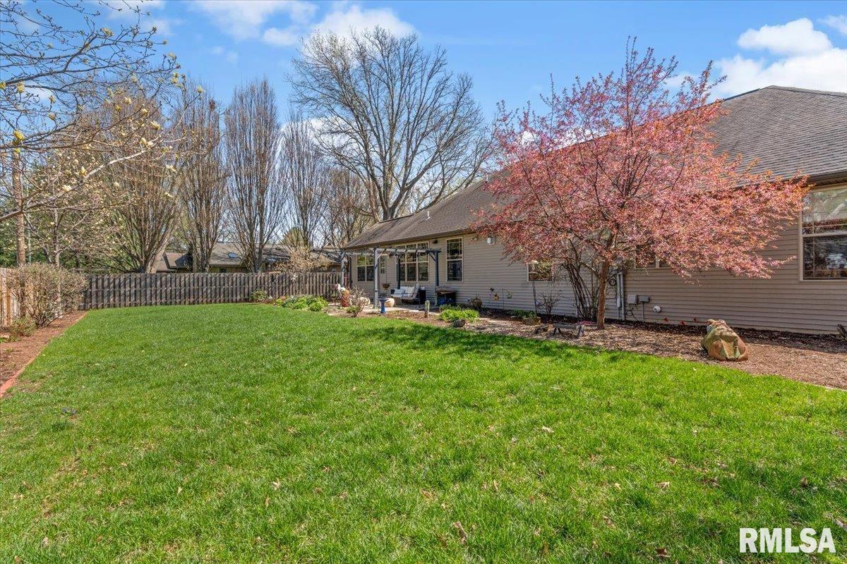 2211 Wydown Avenue Springfield, IL 62704 - Photo 45 of 48