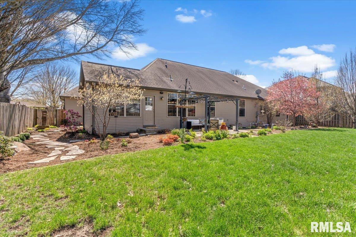 2211 Wydown Avenue Springfield, IL 62704 - Photo 46 of 48