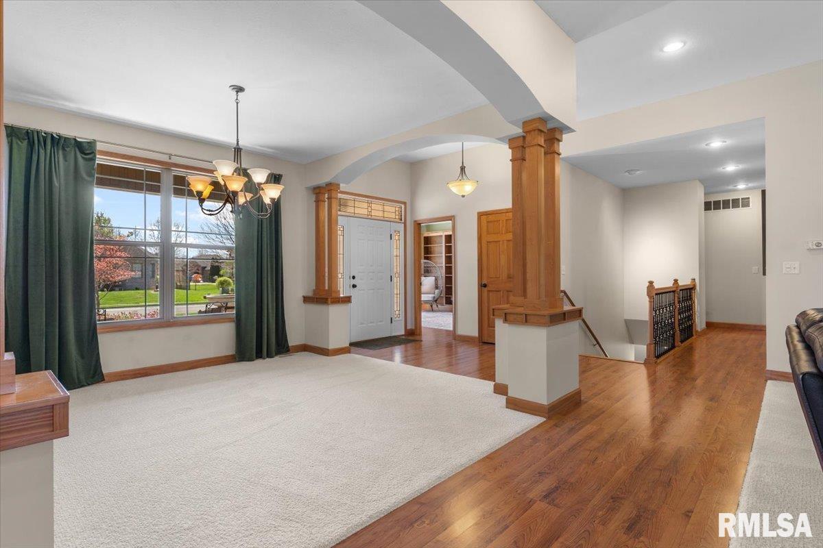 2211 Wydown Avenue Springfield, IL 62704 - Photo 7 of 48