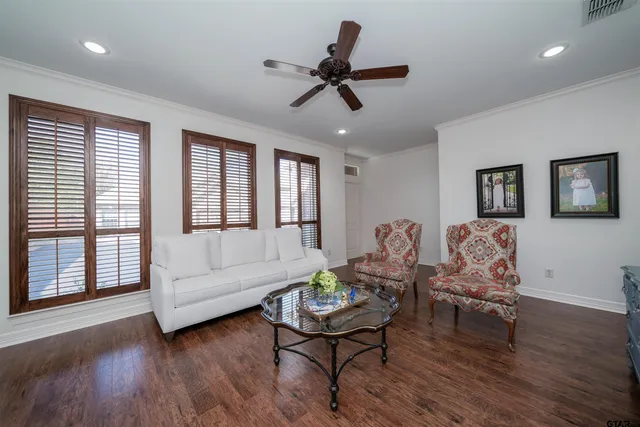 $2,250 | 5128 Koberlin Street, Tyler, TX 75703