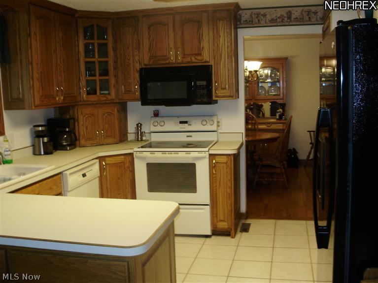 7165 Oberlin Road Amherst, OH 44001 - Photo 7 of 22 Gallery Image 7
