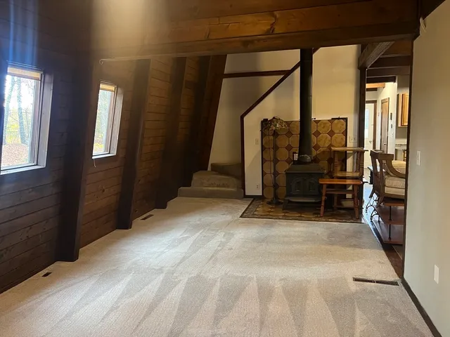 $3,500 | 888 Salem Street, Groveland, MA 01834