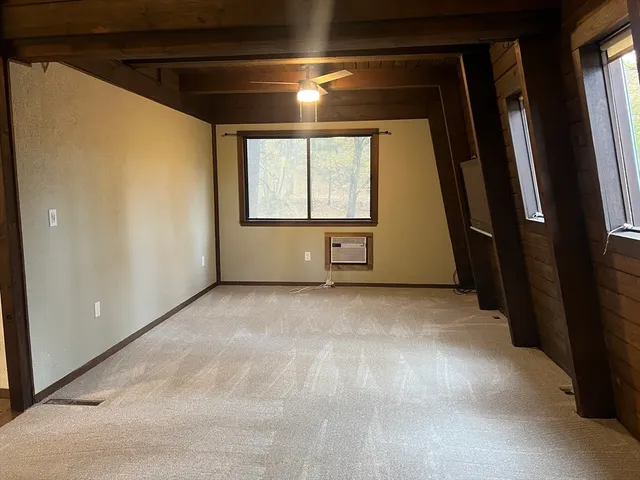 $3,500 | 888 Salem Street, Groveland, MA 01834