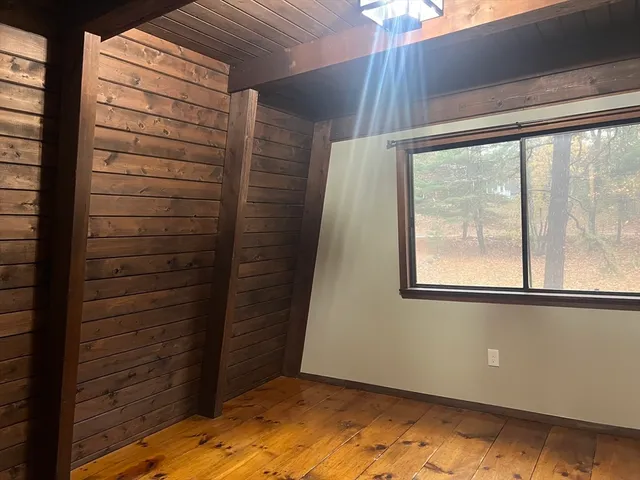 $3,500 | 888 Salem Street, Groveland, MA 01834