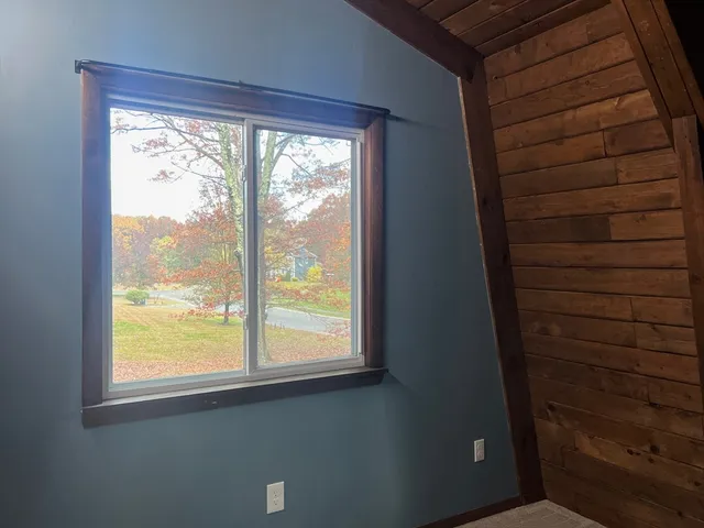 $3,500 | 888 Salem Street, Groveland, MA 01834