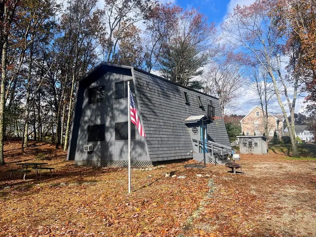 $3,500 | 888 Salem Street, Groveland, MA 01834