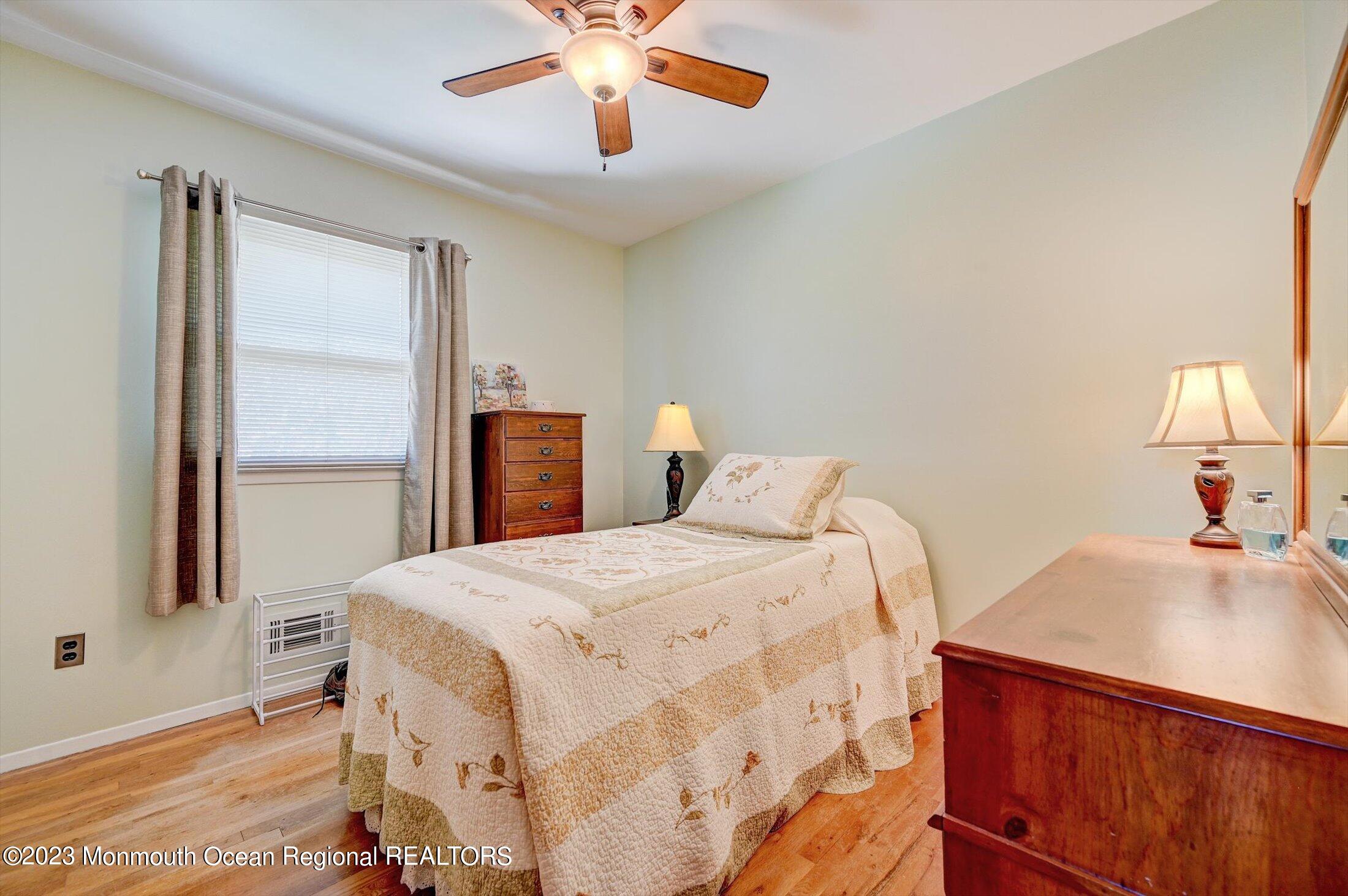 10 Iris Drive Jackson, NJ 08527 - Photo 22 of 39 20-38116676