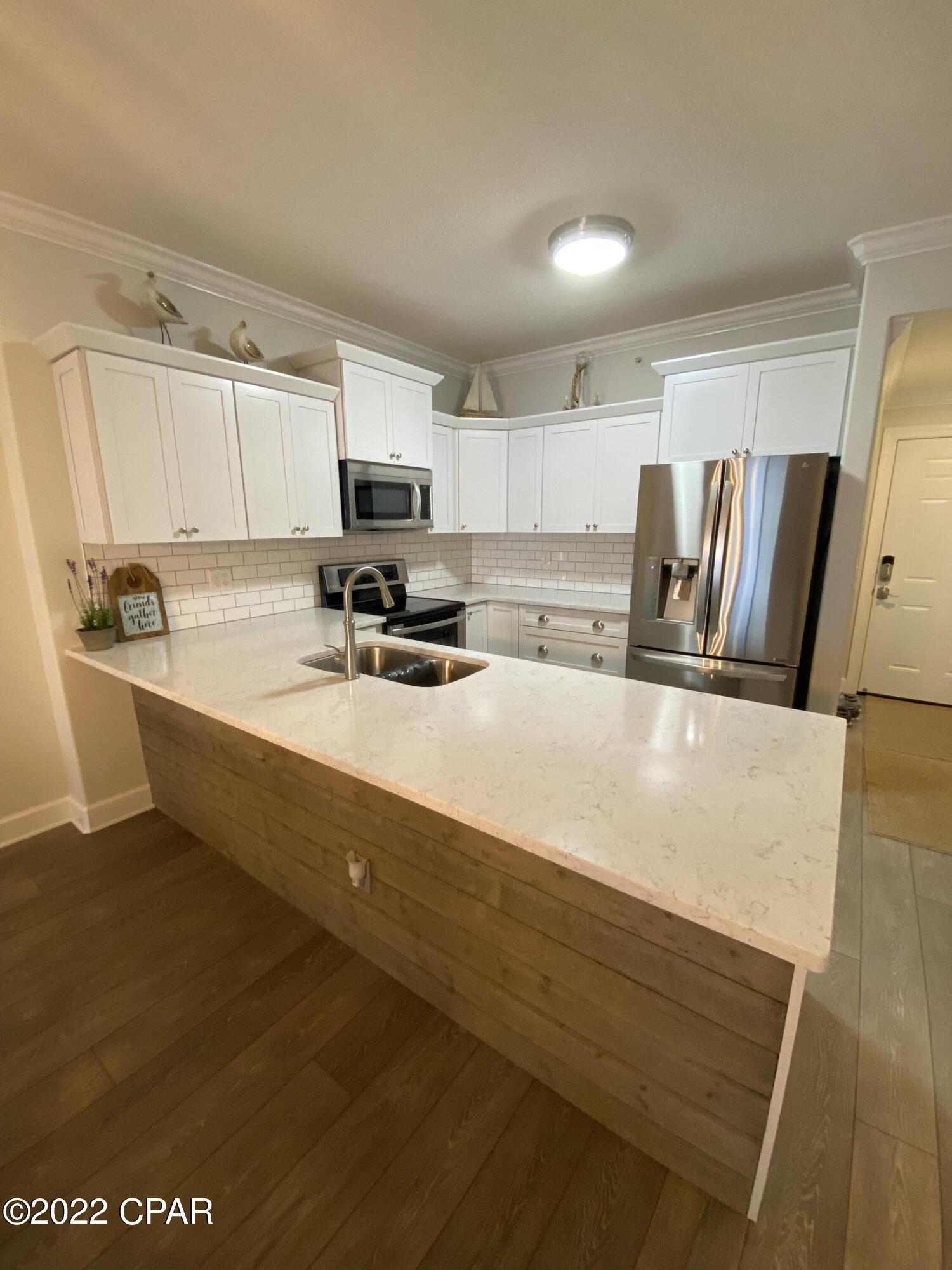 17643 Front Beach Road, Unit 807 Panama City Beach, FL 32413 - Photo 6 of 24 Gallery Image 6