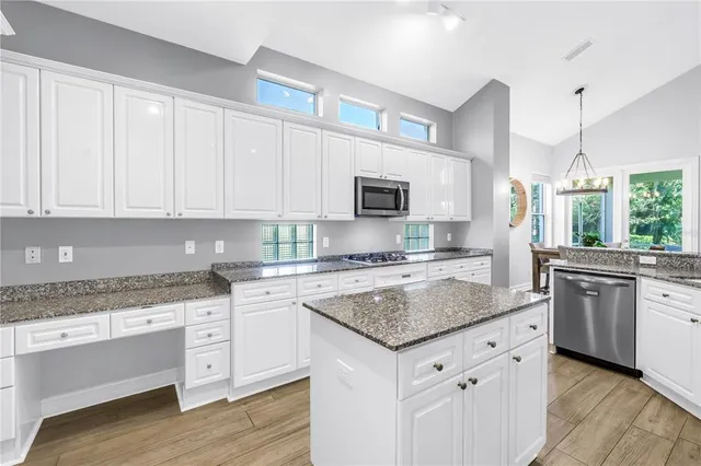 $810,000 | 9980 Sago Point Drive, Seminole, FL 33777