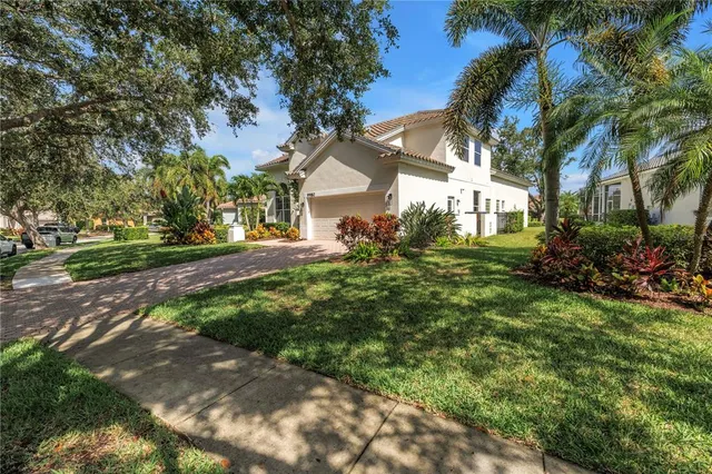 $810,000 | 9980 Sago Point Drive, Seminole, FL 33777