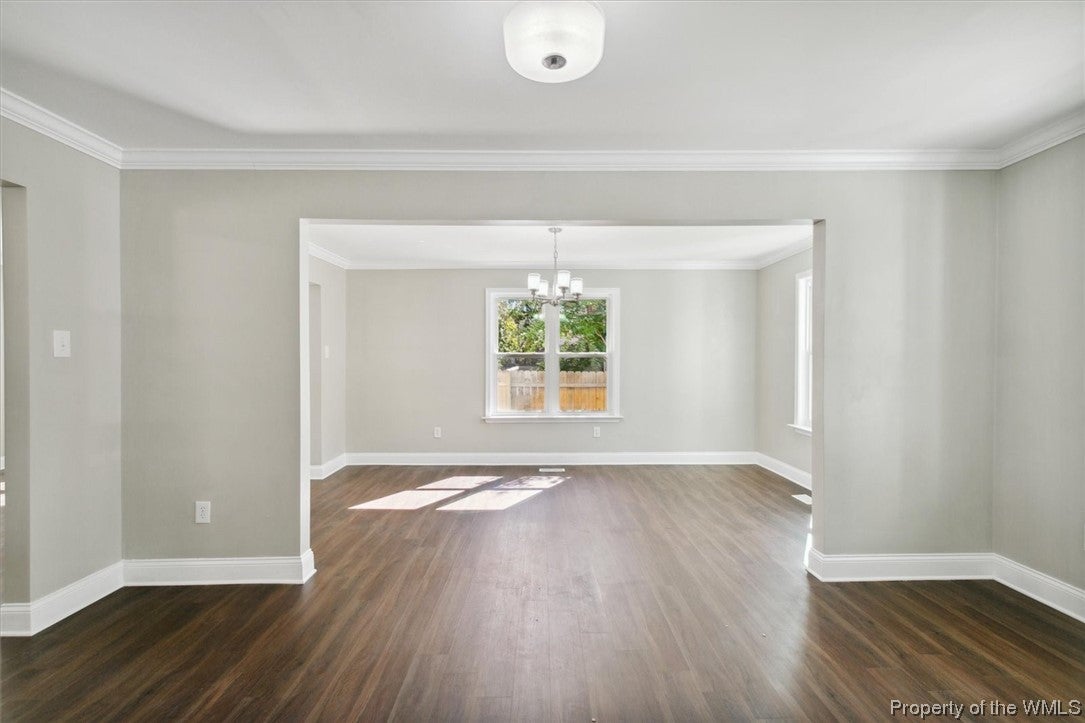 12 Edith Key Street Hampton, VA 23666 - Photo 5 of 33 Gallery Image 5