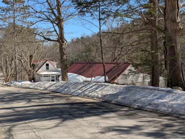 $349,900 | 374 Burton Highway, Wilton, NH 03086