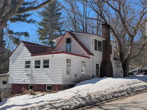 $349,900 | 374 Burton Highway, Wilton, NH 03086