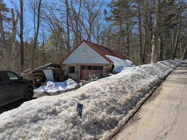 $349,900 | 374 Burton Highway, Wilton, NH 03086