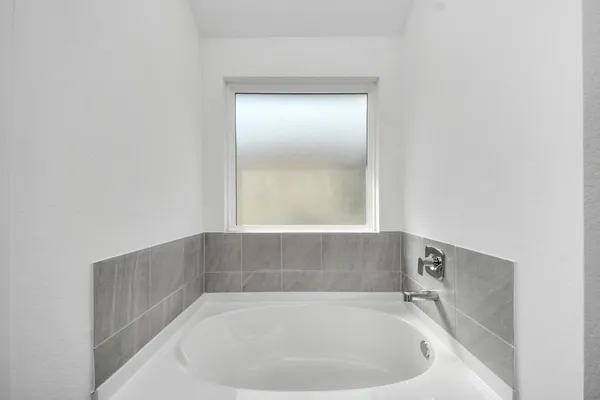 $1,800 | 18683 Bernoulli Drive, New Caney, TX 77357