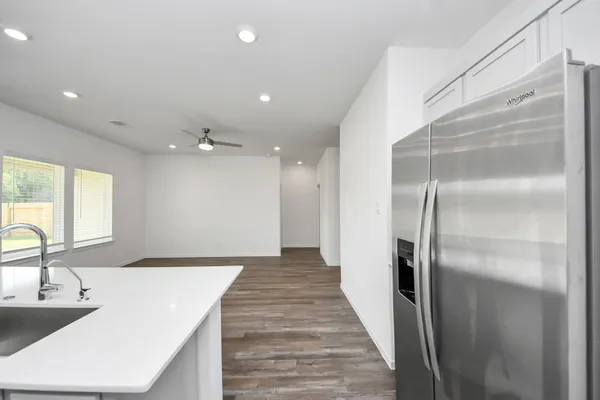 $1,800 | 18683 Bernoulli Drive, New Caney, TX 77357