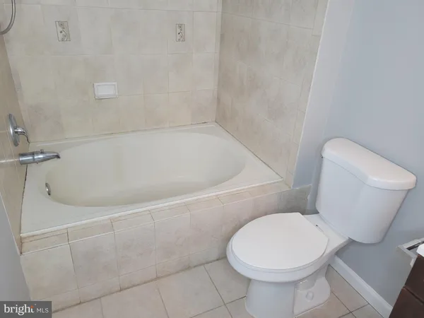 $2,695 | 2904 Saxony Drive, Mount Laurel, NJ 08054