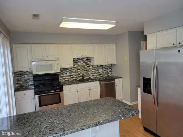 $2,695 | 2904 Saxony Drive, Mount Laurel, NJ 08054