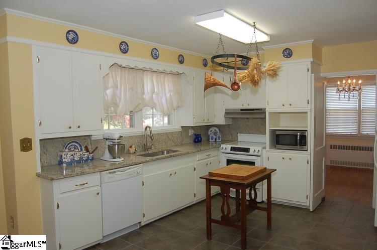 1138 Springdale Road Anderson, SC 29621 - Photo 14 of 35