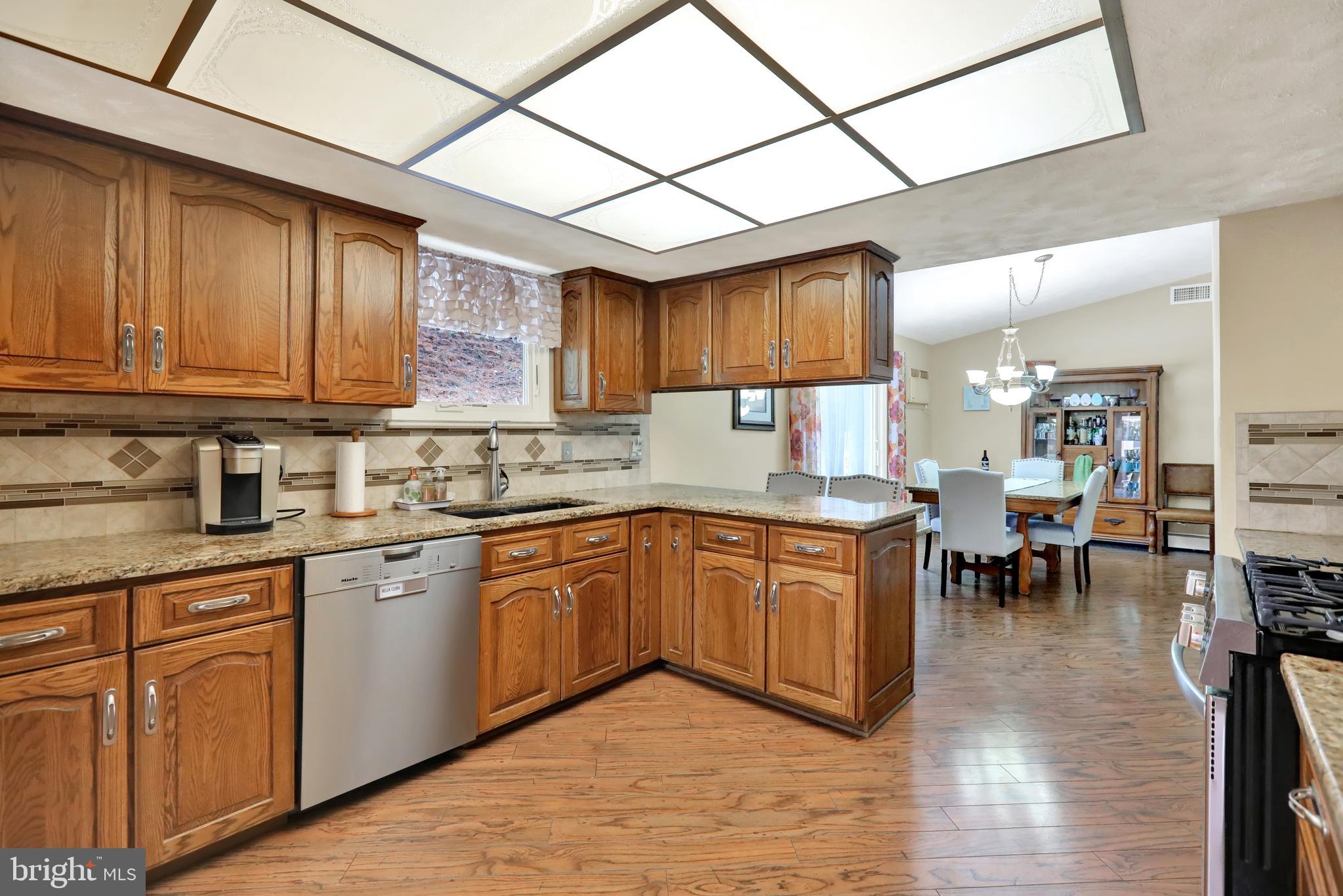 5 Park Road Reading, PA 19609 - Photo 11 of 54