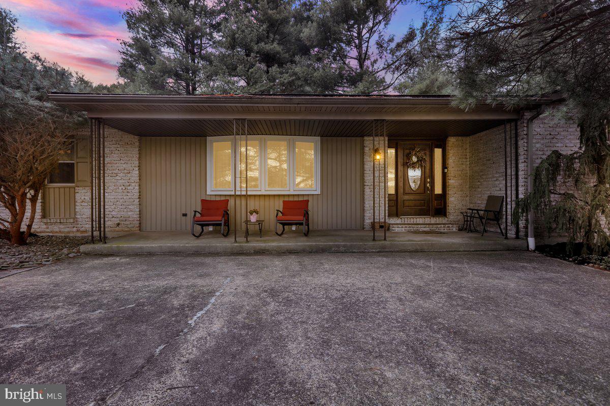 5 Park Road Reading, PA 19609 - Photo 2 of 54