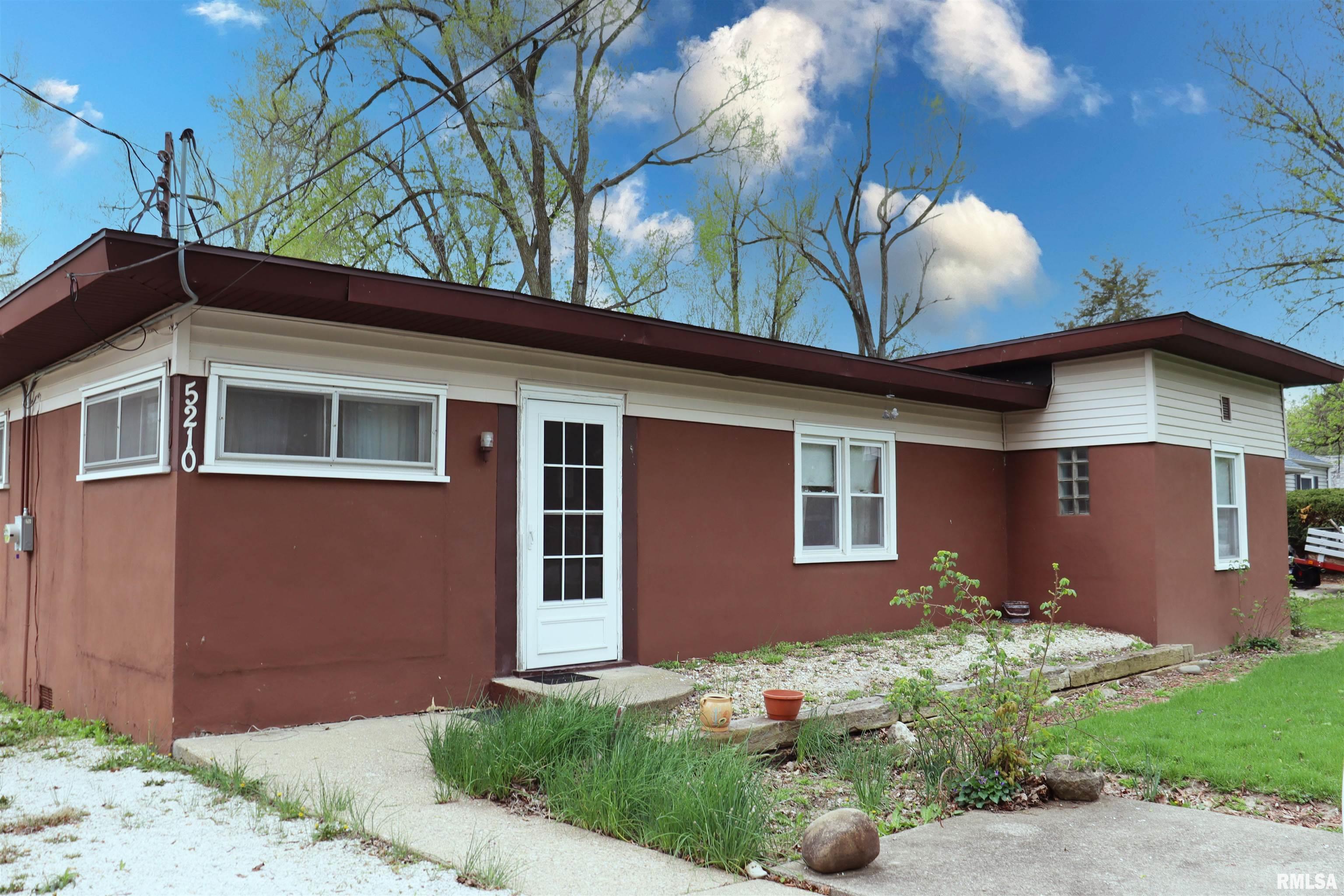 5210 West Monroe Road Peoria, IL 61607 - Photo 2 of 21 Gallery Image 2