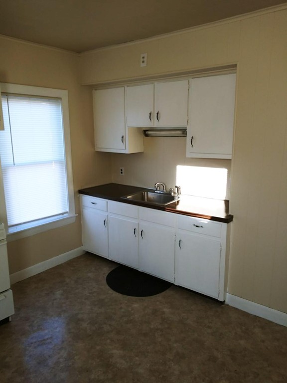 1618 Slade Street Fall River, MA 02721 - Photo 3 of 9