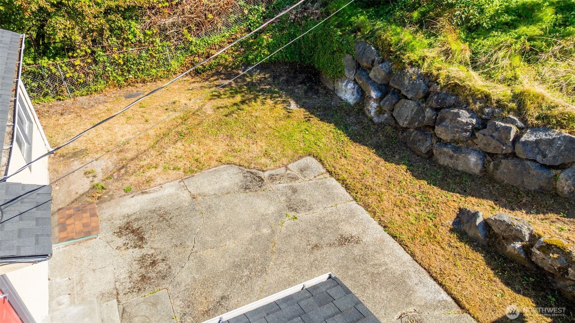 7051 South 125th Street Seattle, WA 98178 - Photo 26 of 32 a view of swimming pool