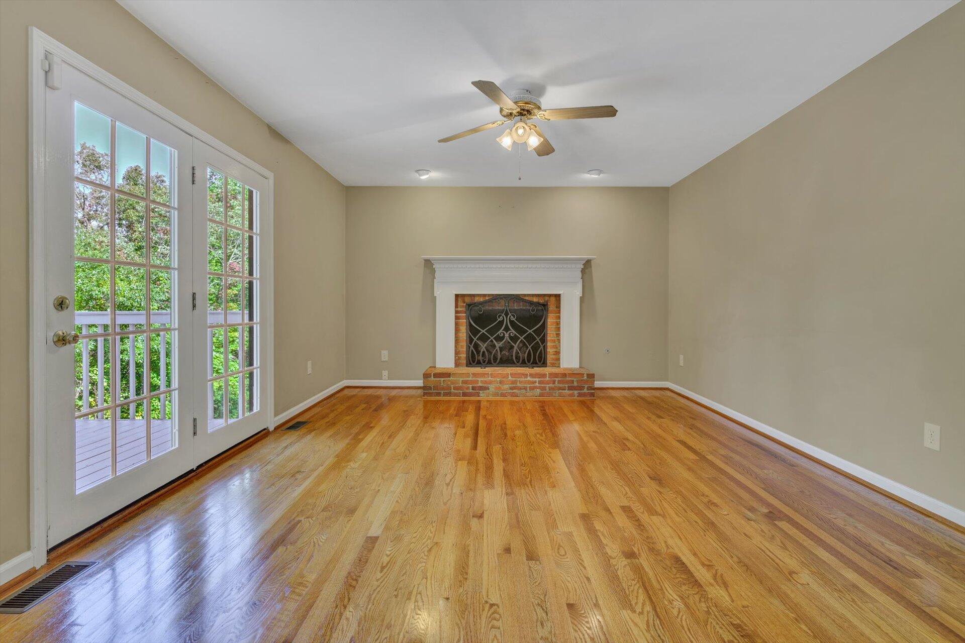 4317 Rte 2054 Roanoke, VA 24018 - Photo 8 of 47 Family_Room-1_4317_Fox Chase Ct