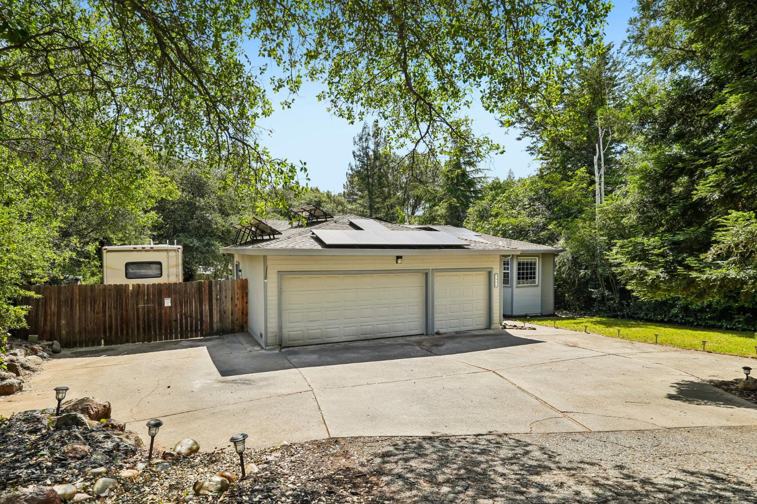 3611 Cambridge Road Cameron Park, CA 95682 - Photo 2 of 34