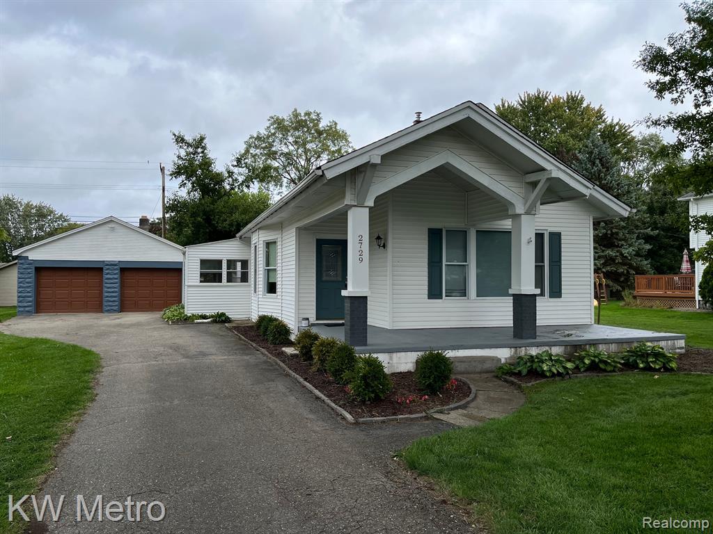 2729 Weaverton Rochester Hills, MI 48307 - Photo 2 of 24