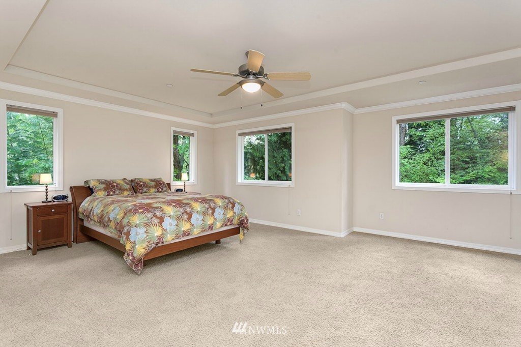 903 South 34th Place Renton, WA 98055 - Photo 12 of 18 Gallery Image 12