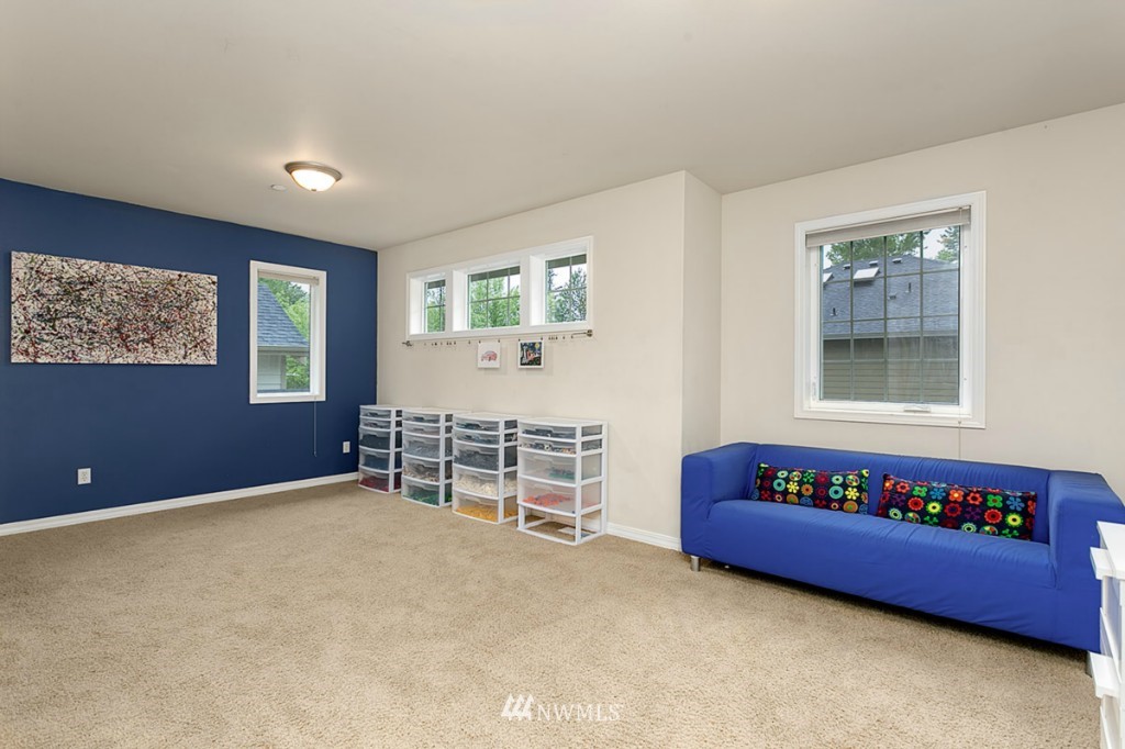 903 South 34th Place Renton, WA 98055 - Photo 14 of 18 Gallery Image 14