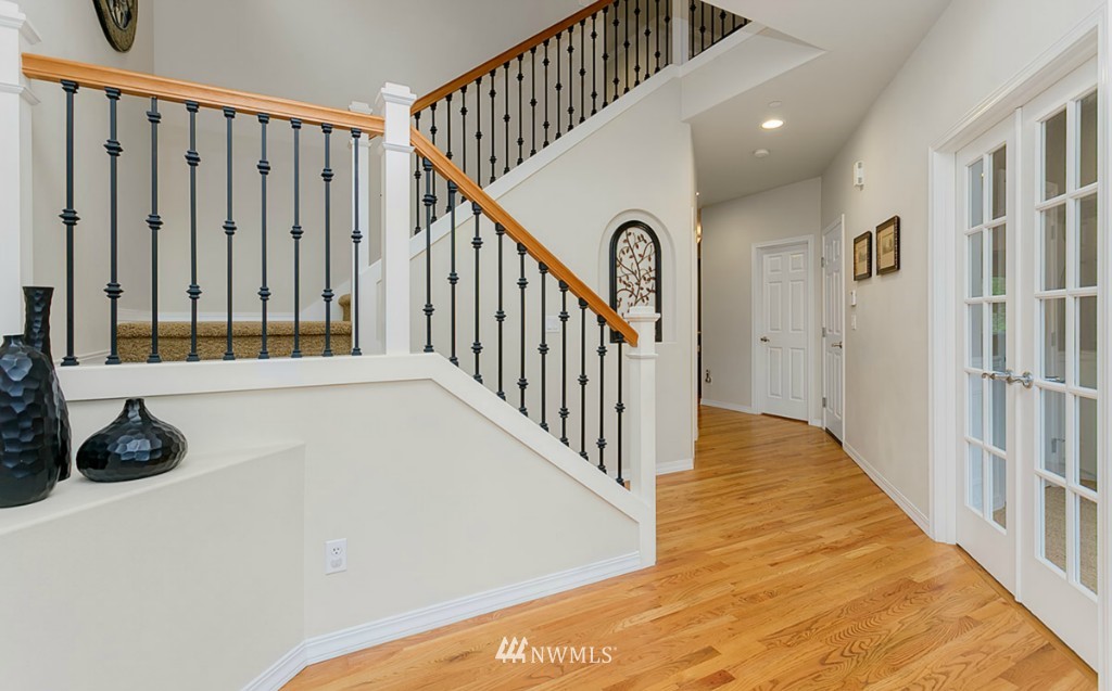 903 South 34th Place Renton, WA 98055 - Photo 10 of 18 Gallery Image 10