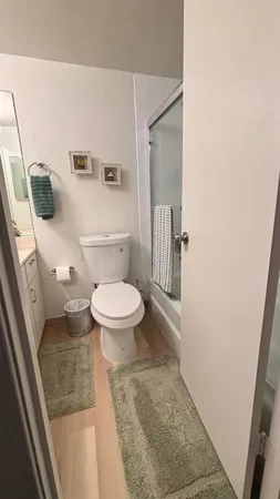 $2,300 | 800 Northeast 195th Street, Unit 605, Miami, FL 33179