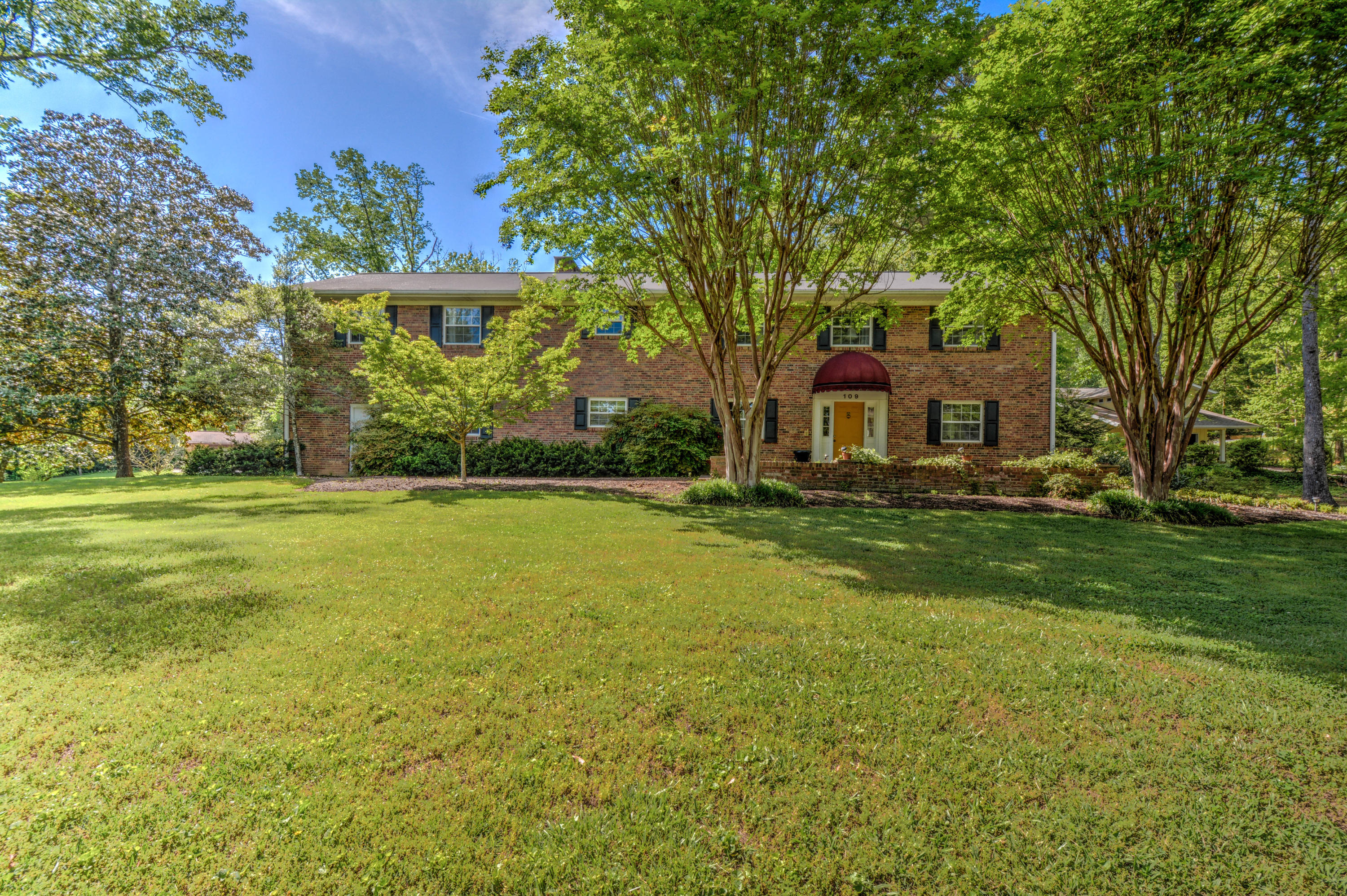 109 Balboa Circle Oak Ridge, TN 37830 - Photo 1 of 38 1