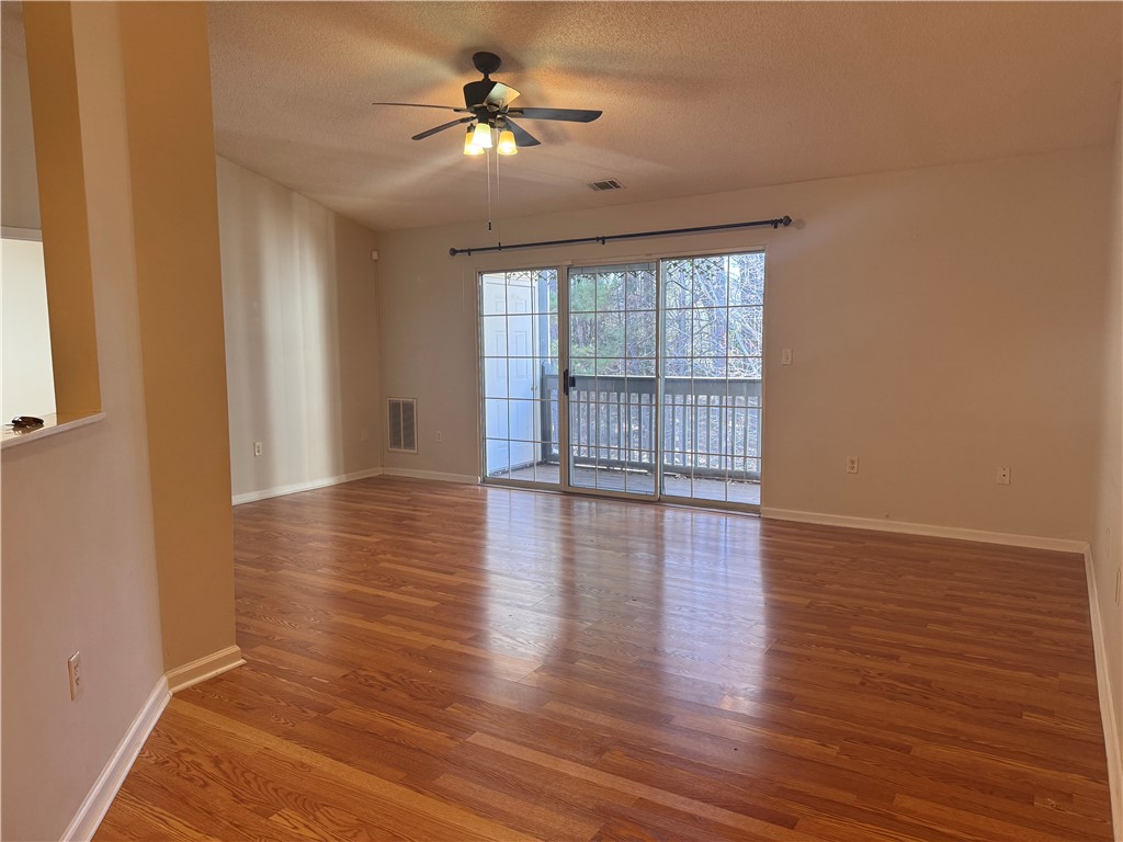180 Wexford Drive, Unit 301 Anderson, SC 29621 - Photo 3 of 9