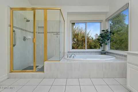 $2,200,000 | 31775 Oak Ranch Court, Westlake Village, CA 91361