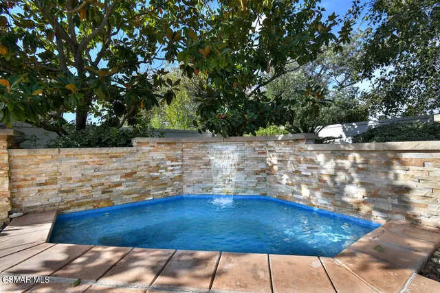 $2,200,000 | 31775 Oak Ranch Court, Westlake Village, CA 91361