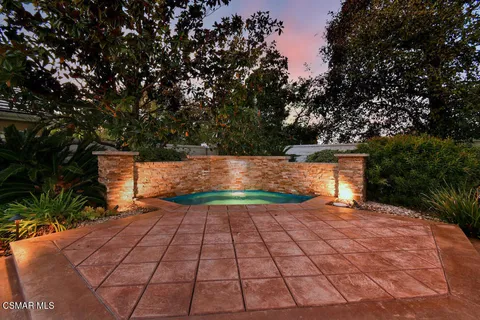 $2,200,000 | 31775 Oak Ranch Court, Westlake Village, CA 91361