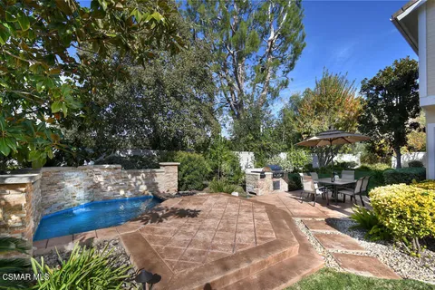 $2,200,000 | 31775 Oak Ranch Court, Westlake Village, CA 91361